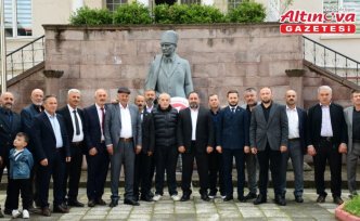 Ladik'te Muhtarla Günü kutlandı