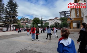 Tokat'ta okulda yangın ve kurtarma tatbikatı gerçekleştirildi