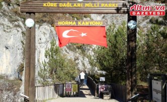 Kanyonlarıyla ünlü Pınarbaşı'nı ziyaret edenlerin sayısı her geçen yıl artıyor