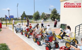 Bafra'da Çocuk Trafik Eğitim Parkı'nda günde 200 öğrenciye uygulamalı eğitim veriliyor