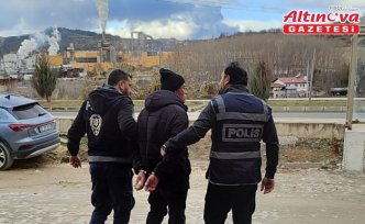 Kastamonu'da okul müdür yardımcısını darbeden kişi tutuklandı