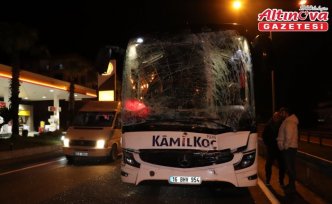 Ordu'da yolcu otobüsü ile midibüsün çarpıştığı kazada 1 kişi yaralandı