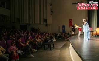 Trabzon'da çocuk tiyatro oyunları ilgi görüyor