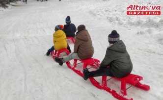 Çocuk Evleri Sitesinde kalan çocuklar Ilgaz Dağı'nda eğlendi