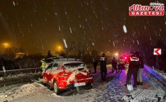 Düzce'de iki otomobilin çarpıştığı kazada 7 kişi yaralandı