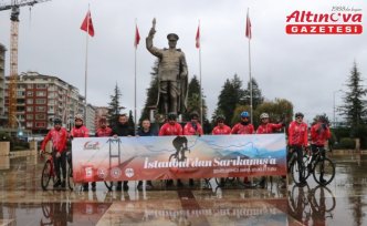 Sarıkamış şehitlerini anmak için İstanbul'dan yola çıkan bisikletliler Rize'den Artvin'e uğurlandı