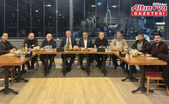 Taşova Belediye Başkanı Özalp, basın mensuplarıyla bir araya geldi