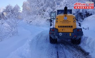 Trabzon'da karla mücadele çalışmaları sürüyor