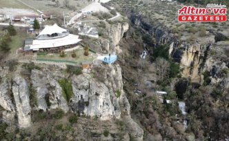 Türkiye'nin ilk cam seyir terası geçen yıl 172 bin 570 kişiyi ağırladı