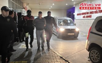 Bolu'da “dur“ ihtarına uymayan cezaevi firarisi 40 dakikalık kovalamaca sonucu yakalandı