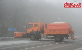 D-100 kara yolunun Bolu Dağı geçişinde kar başladı