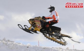 Dünya Kar Motosikleti Şampiyonası'nın SNX Türkiye etabı, final yarışlarıyla sona erdi