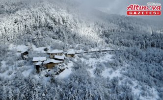 Düzce, Bolu, Kocaeli ve Karabük'ün yüksek kesimlerinde kar etkili oldu