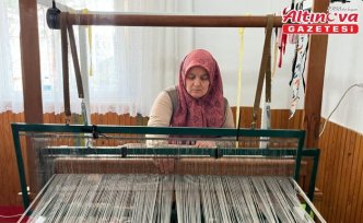 Eski köy camisi lojmanını atölyeye çeviren kadınlar kilim üreterek gelir sağlıyor