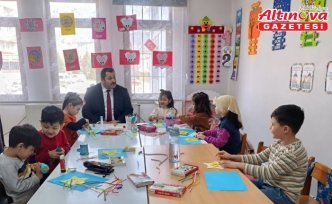 Gümüşhacıköy Müftüsü Verim'den 4-6 yaş Kur'an kursuna ziyaret