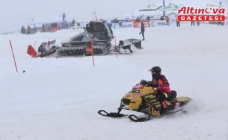 “Yeşilay Dünya Kar Motosikleti Şampiyonası“nın Türkiye etabı tamamlandı