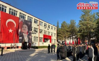 Bayat'ta 18 Mart Şehitleri Anma Günü ve Çanakkale Deniz Zaferi'nin 111. yıl dönümü kutlandı