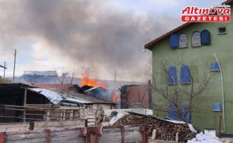 Bolu'da çıkan yangında 1 ev kullanılamaz hale geldi