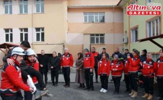 Boyabat'ta deprem tatbikatı gerçekleştirdi