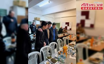 Hamamözü Kaymakamı Arslan, öğrencilerle iftar yaptı