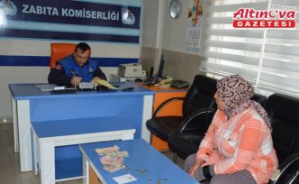 Havza'da dilencilik yapan kişinin üzerinde 1740 lira bulundu