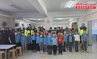 Merzifon'da öğrencilere trafik kuralları eğitimi verildi