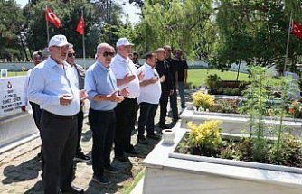 Zafer Partisi Genel Başkanı Özdağ, Samsun'da ziyaretlerde bulundu