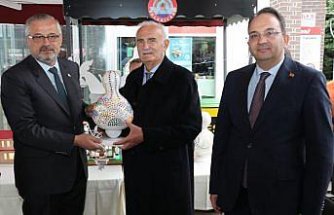 Bafra'da “Engelsiz Emekler Sergisi“ açıldı
