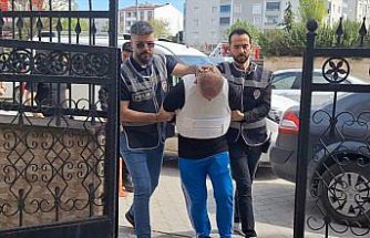 Bafra'da tartıştığı arkadaşını bıçakla öldüren zanlı tutuklandı