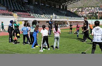 Amasya'da çocuklar için spor şenliği düzenlendi