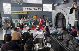 Zonguldak'ta engelli tiyatro topluluğu “Müzeler Günü“ne özel sahne aldı