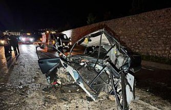 Kastamonu'da otomobil ile hafif ticari araç çarpıştı, 2'si ağır 5 kişi yaralandı
