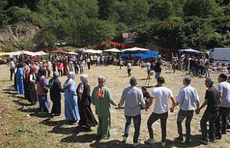 Güce'de “Bal Festivali“ düzenlendi