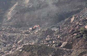 Ordu'da taş ocağı şantiyesindeki göçükte hayatını kaybeden kamyon şoförünün cenazesi defnedildi