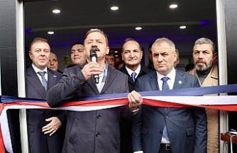 Anahtar Parti Genel Başkanı Ağıralioğlu, Maçka'da partililerle buluştu