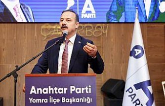 Anahtar Parti Genel Başkanı Ağıralioğlu, Trabzon’da halk buluşmasına katıldı