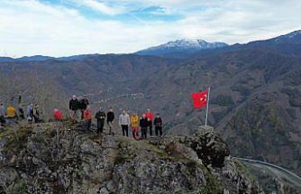 Güce'de şehitlere vefa yürüyüşü düzenlendi