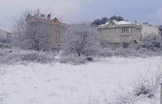 Hanönü'de kar yağışı etkili oluyor