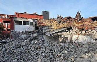 Salıpazarı'nda Belediye Hizmet Binası ve Kültür Merkezi için çalışmalar başladı