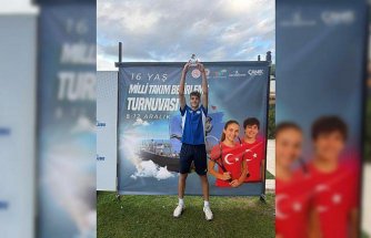 Samsunlu tenisçi Kuzey Kerem Bayrak milli takıma seçildi