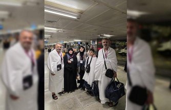 Trabzon'da şehit yakınları ve gaziler umreye uğurlandı