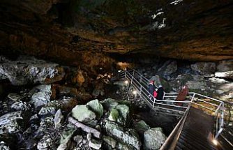 Yığılca, kış aylarında da mağara ve şelaleleriyle ziyaretçilerini ağırlıyor