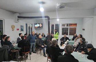 Alaçam'da jandarma trafik ekiplerinden sürücülere eğitim