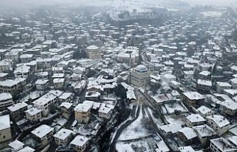 Karabük'te kar etkili oluyor
