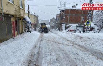 Salıpazarı Belediyesi ekipleri vatandaşların yardımına koştu