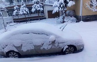 Tokat'ın ilçelerin kar yağışı devam ediyor