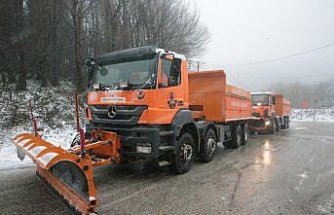 Anadolu Otoyolu ve D-100 kara yolunun Bolu Dağı geçişinde kar yağışı başladı