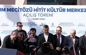 CHP Genel Başkanı Özel, Çorum'da Hitit Kültür Merkezi'nin açılışına katıldı