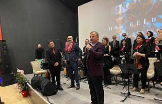 Niksar'da öğretmenler korosu konser verdi