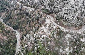 Ordu ve Rize'nin yüksek kesimleri beyaza büründü